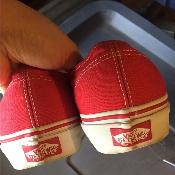 Red Vans classic - Picture 2 of 4