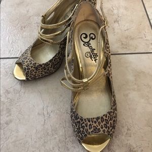 🎉 SALE!! Seychelles shoes size 7,