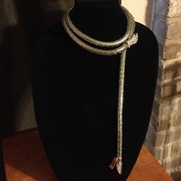 Austrian Crystal snake necklace - Picture 2 of 4