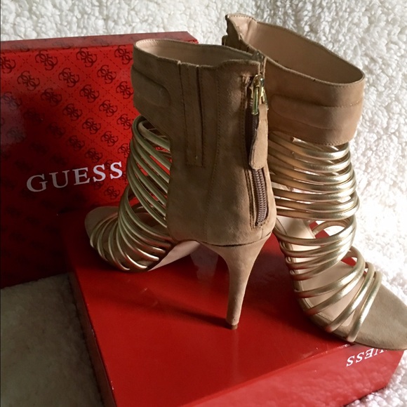 🎉Guess Footwear Conny - Nat Multi Suede SIZE 8.5 - Picture 2 of 4
