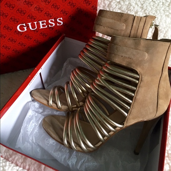🎉Guess Footwear Conny - Nat Multi Suede SIZE 8.5 - Picture 3 of 4