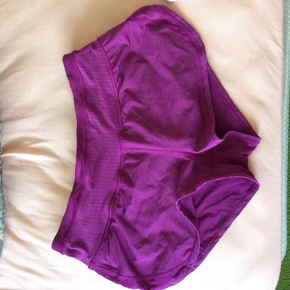 Lululemon shorts!