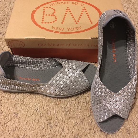 Bernie Mev woven shoes