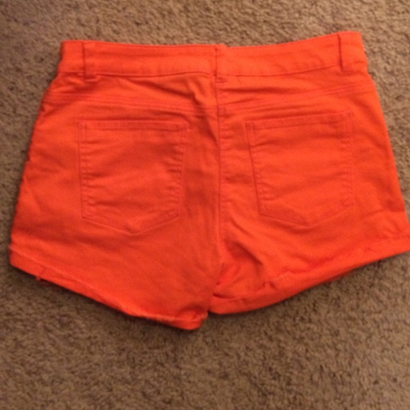 Orange shorts - Picture 3 of 3