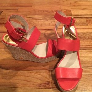 Michael Kors Coral wedges