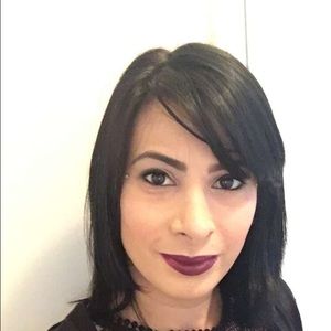 Meet your Posher, Carla