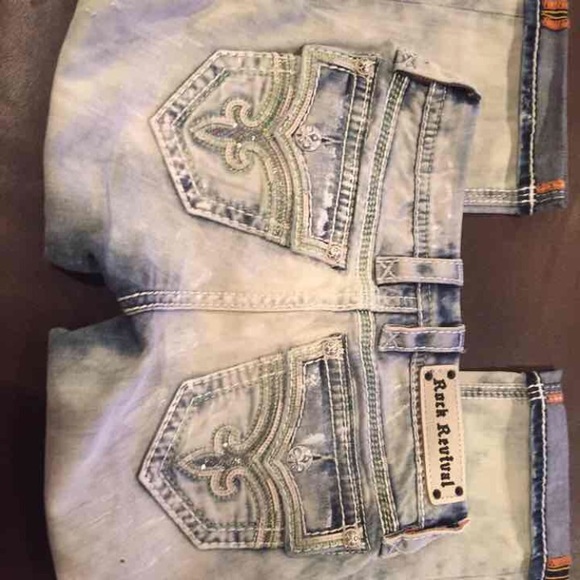 NWOT Rock Revival Capri/crop - Picture 4 of 4