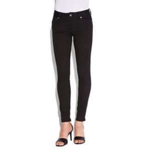 Lolita Skinny Jeans in Black