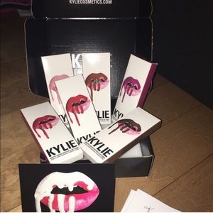 Kylie Lipkits