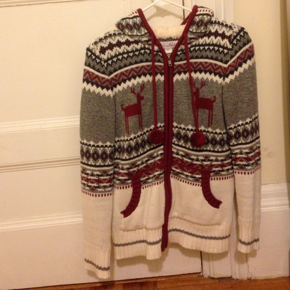 Christmas Winter Hoodie - Picture 1 of 3