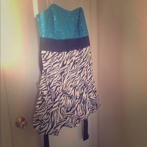 Blue and Zebra Dress Size 20 but stretches to a 24
