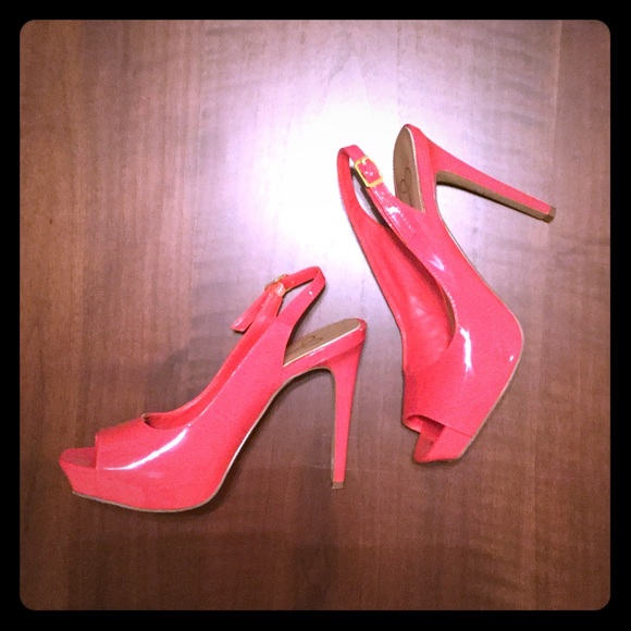 Jessica Simpson Peep Toe Pumps
