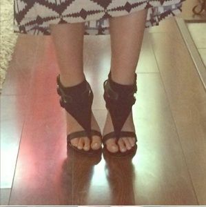 Sam Edelman suede sandal