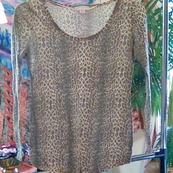Cheetah Print Longsleeve Top