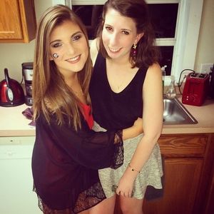 Meet your Posher, Lexie