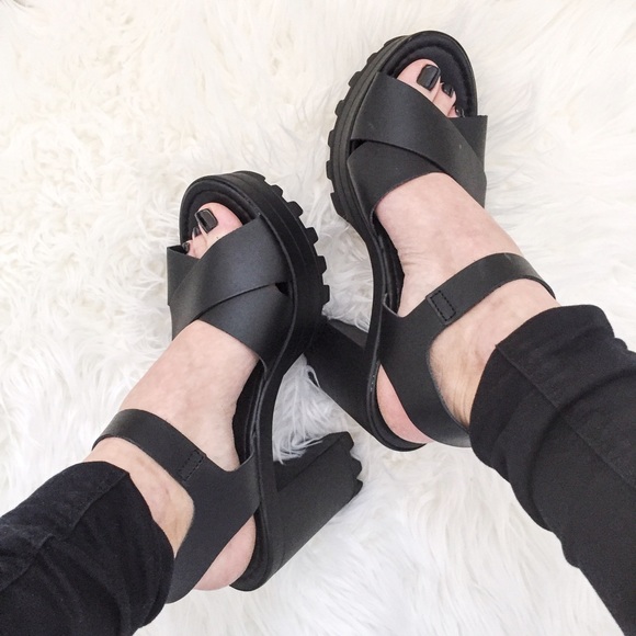 Leather Cross Strap Chunky Block Heels