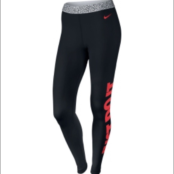 Nike Pro Hyperwarm Mezza Tights - Picture 4 of 4