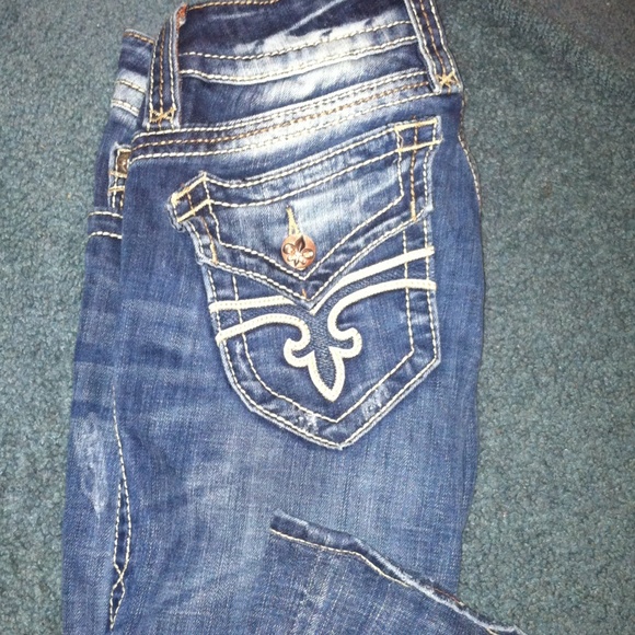 Rock Revivals size 27 inseam 32
