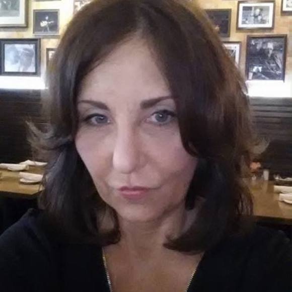 Meet your Posher, Kathy - Picture 1 of 1