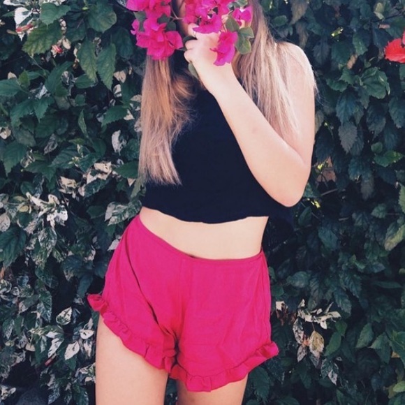 MINKPINK Pants - ❣️SOLD❣️Pink Ruffle Shorts