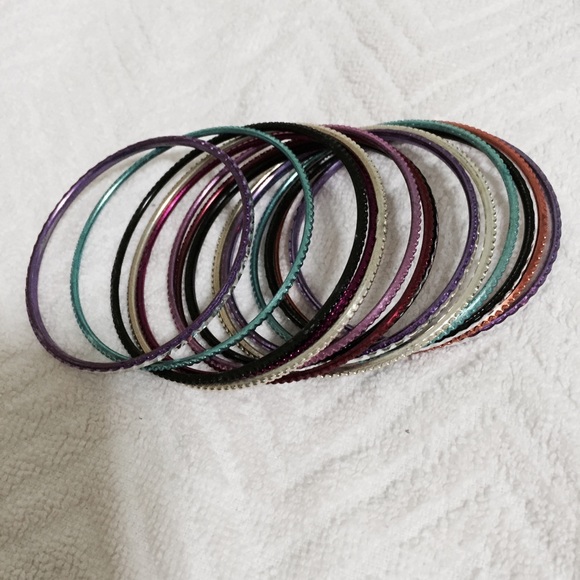 Bracelets - Picture 2 of 2