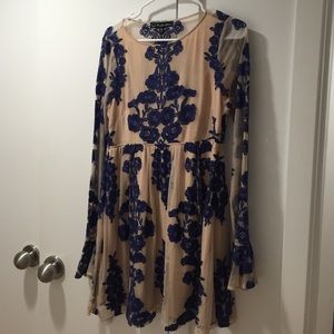 For love and lemons dress