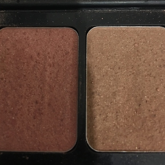 E.l.f - Picture 2 of 2