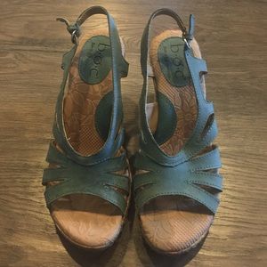 Bundled Born concepts wedges & Black wedges.