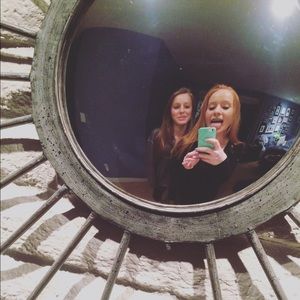 Meet your Posher, Audrey