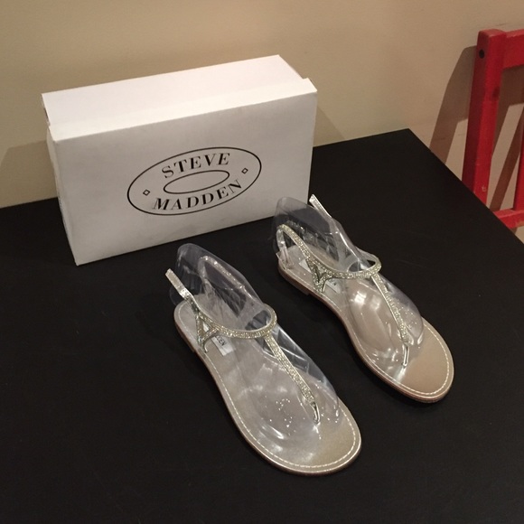 Steve Madden silver sandals