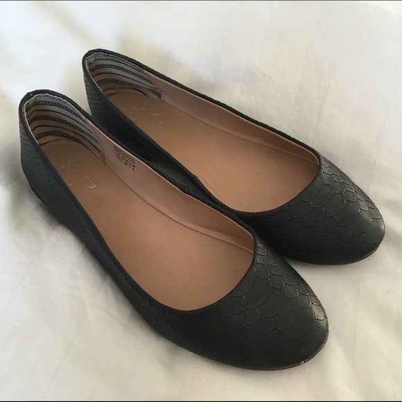 MIX NO.6 Black Flats