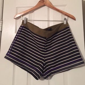 Dressy club Monaco striped shorts