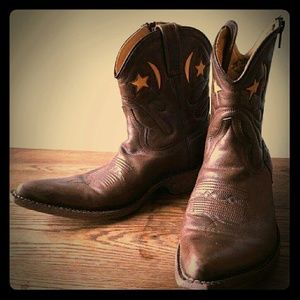 Western  Booties Moon & Star
