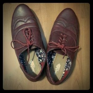 OXFORDS FLATS SIZE 9M