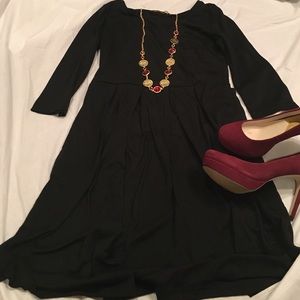CLEARANCE** Comfortable 3/4 length sleeve dress