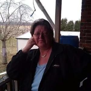 Meet your Posher, Pamela