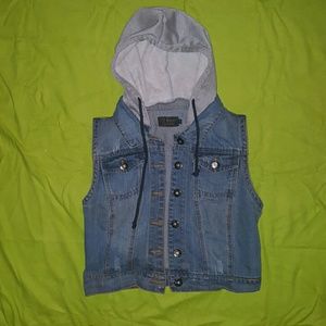 Denim vest with hood
