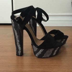 Sexy chunky heeled sandals