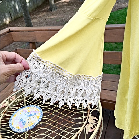 Sunny yellow crochet detail tunic👠 - Picture 4 of 4