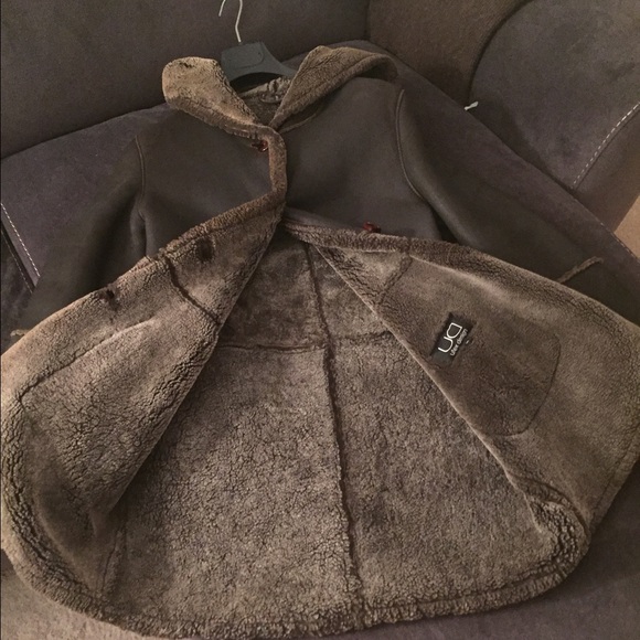 Utex Design Genuine Leather and Shearling Coat - Picture 2 of 4