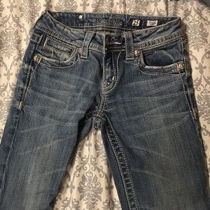 Miss me jean size 25