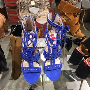 Meet your Posher, Allison