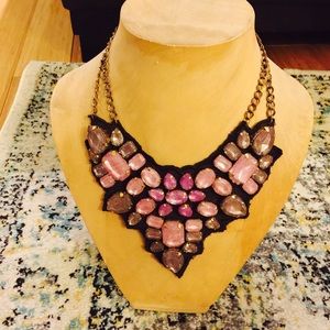 ✨gemstone statement bib necklace! Nwt!
