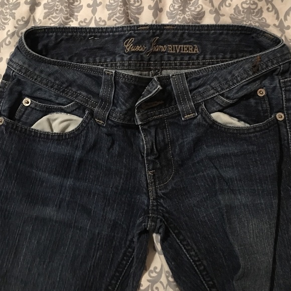 Guess low cut jeans!