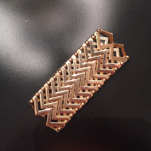 Bracelet - Picture 4 of 4