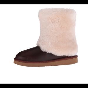 Ugg pattern boots