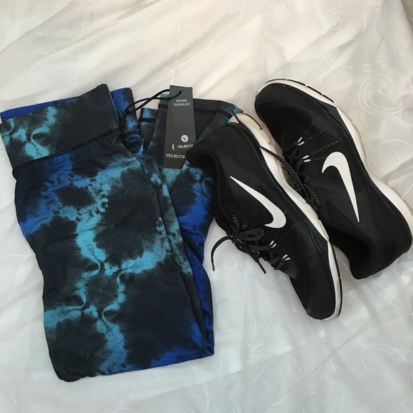 NWT Velocity Blue Watercolor Workout/Yoga pants