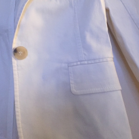 White blazer - Picture 2 of 3