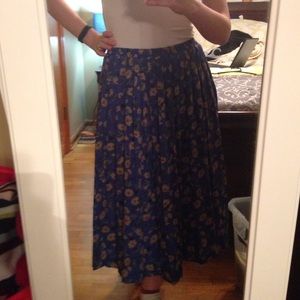 Vintage floral skirt
