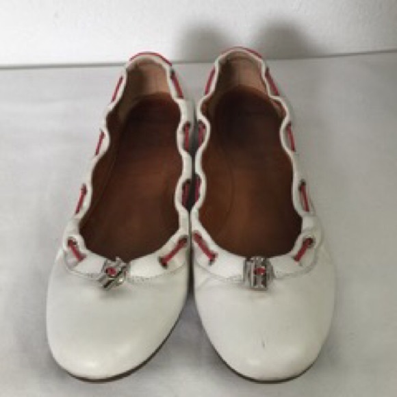 SOLD---HUNTER flats- leather and amazingly cute - Picture 3 of 5